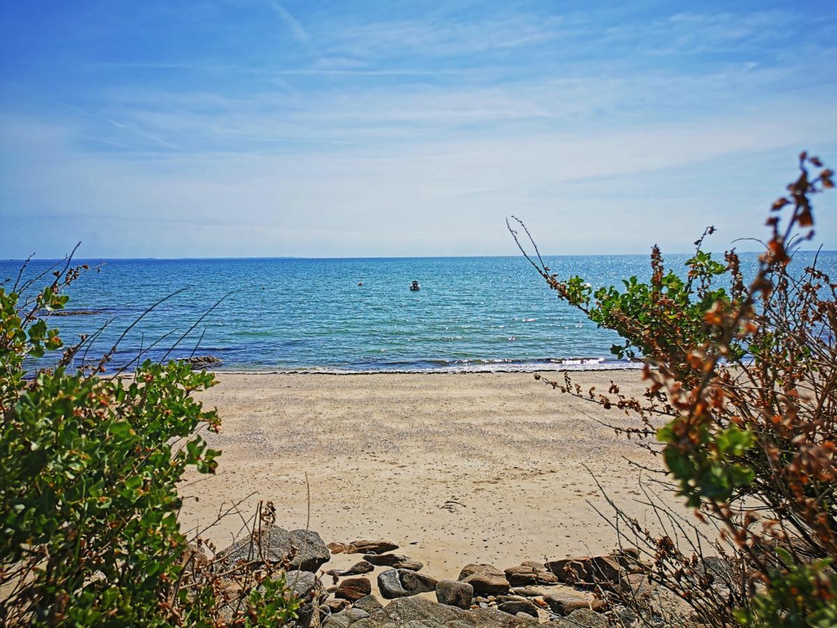 100m de la plage deux maison jardin