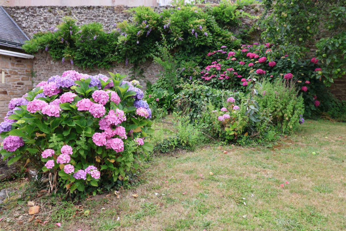 Vue mer sur le Golfe maison jardin terrasse
