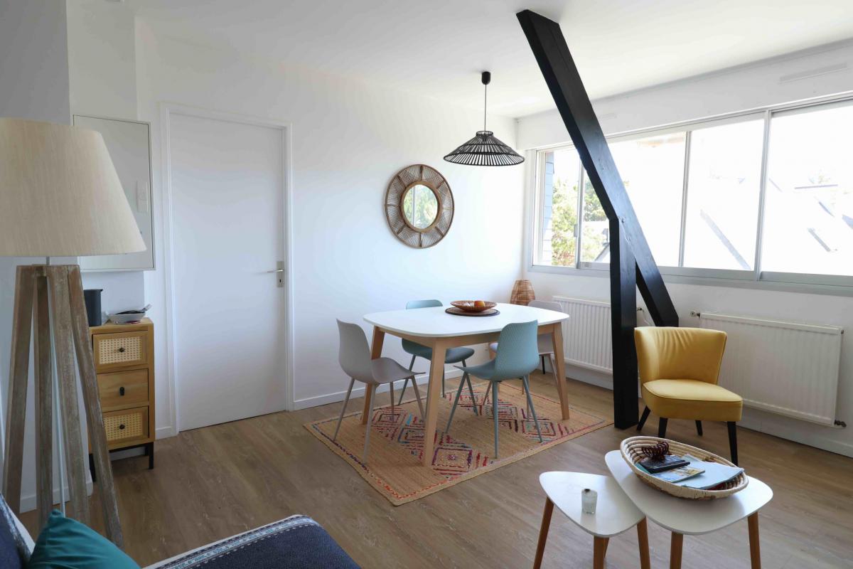 Plage à pied appartement 2 ch + parking