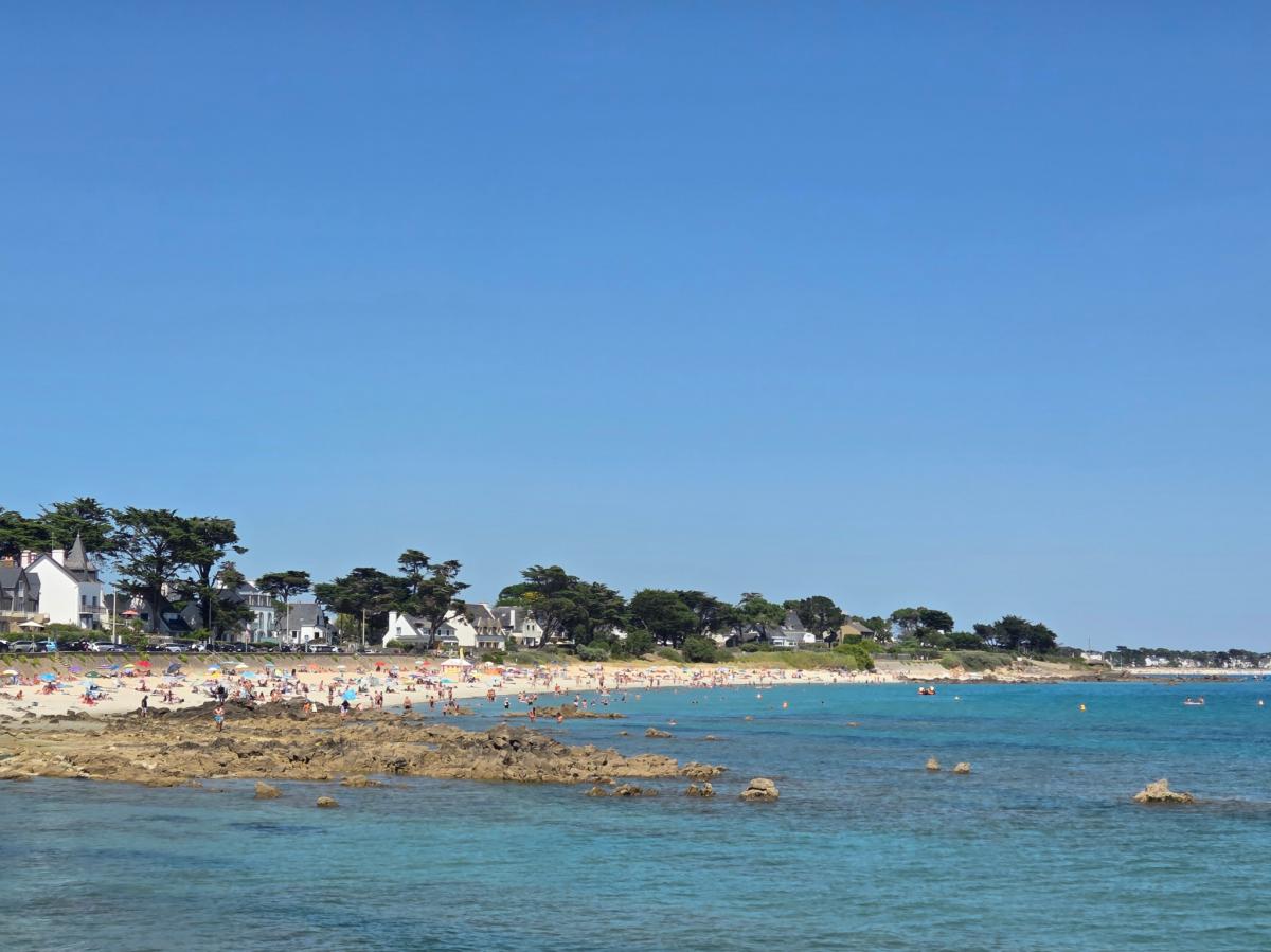 Plage à pied appartement 2 ch + parking