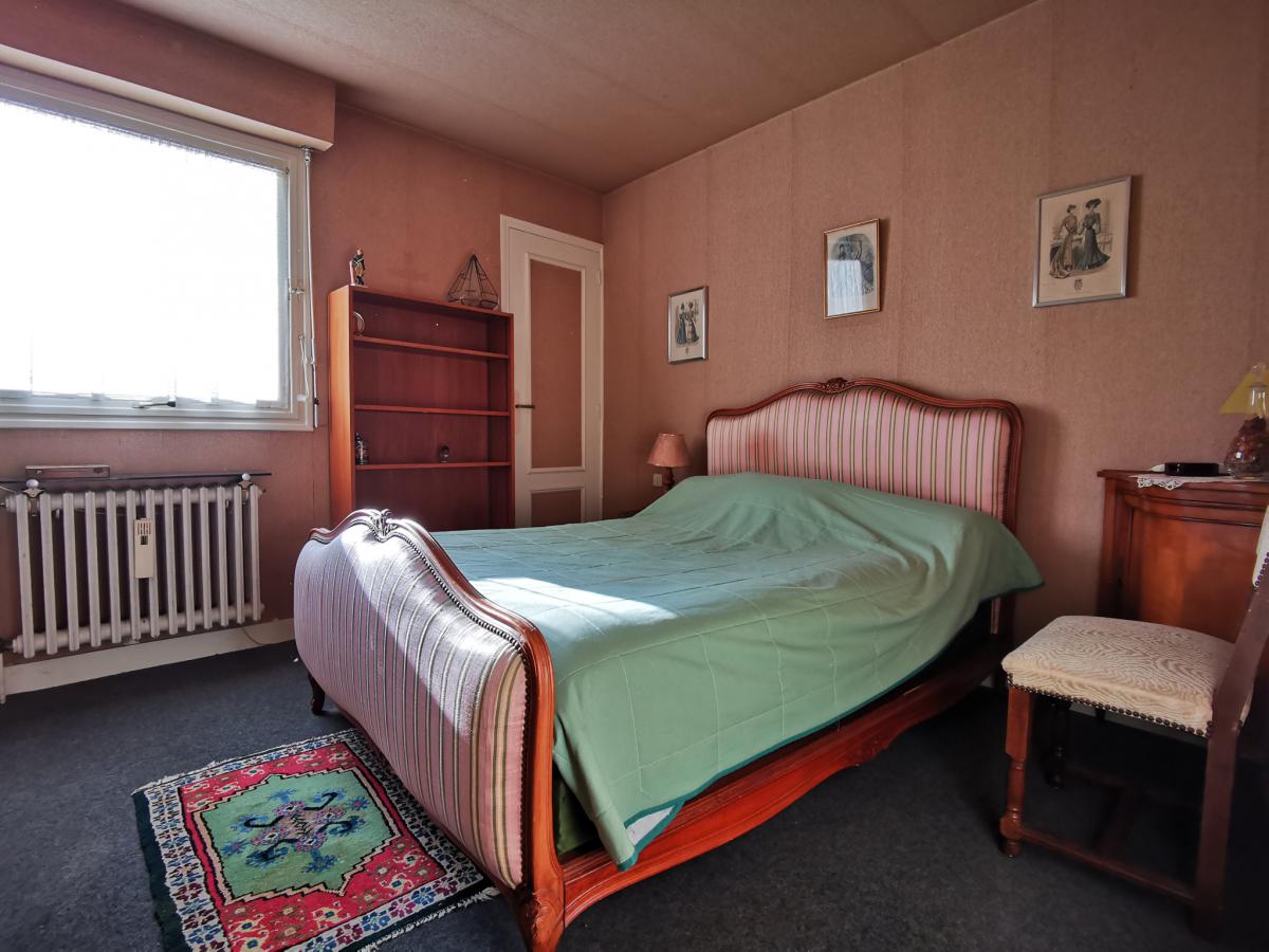 Maison centre ville Auray 4 ch jardin