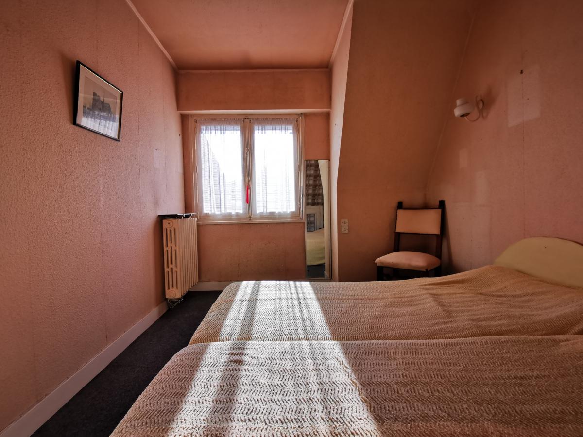 Maison centre ville Auray 4 ch jardin