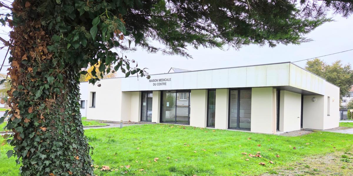 Centre-ville local professionnel médical PMR + jardin 