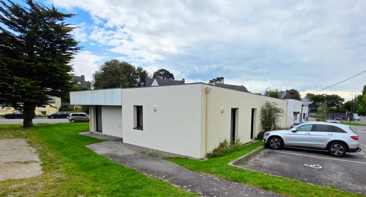 Centre-ville local professionnel médical PMR + jardin 