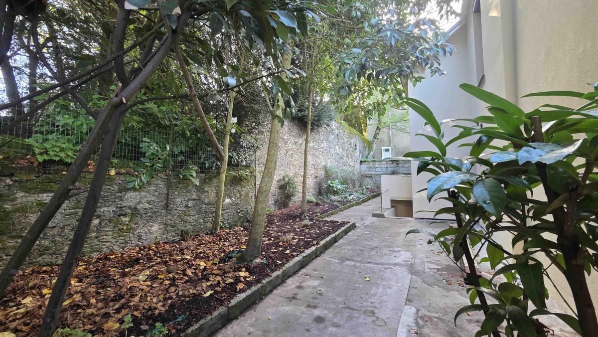 Centre-ville Canclaux maison 1930 rénovée 5 ch jardin garage