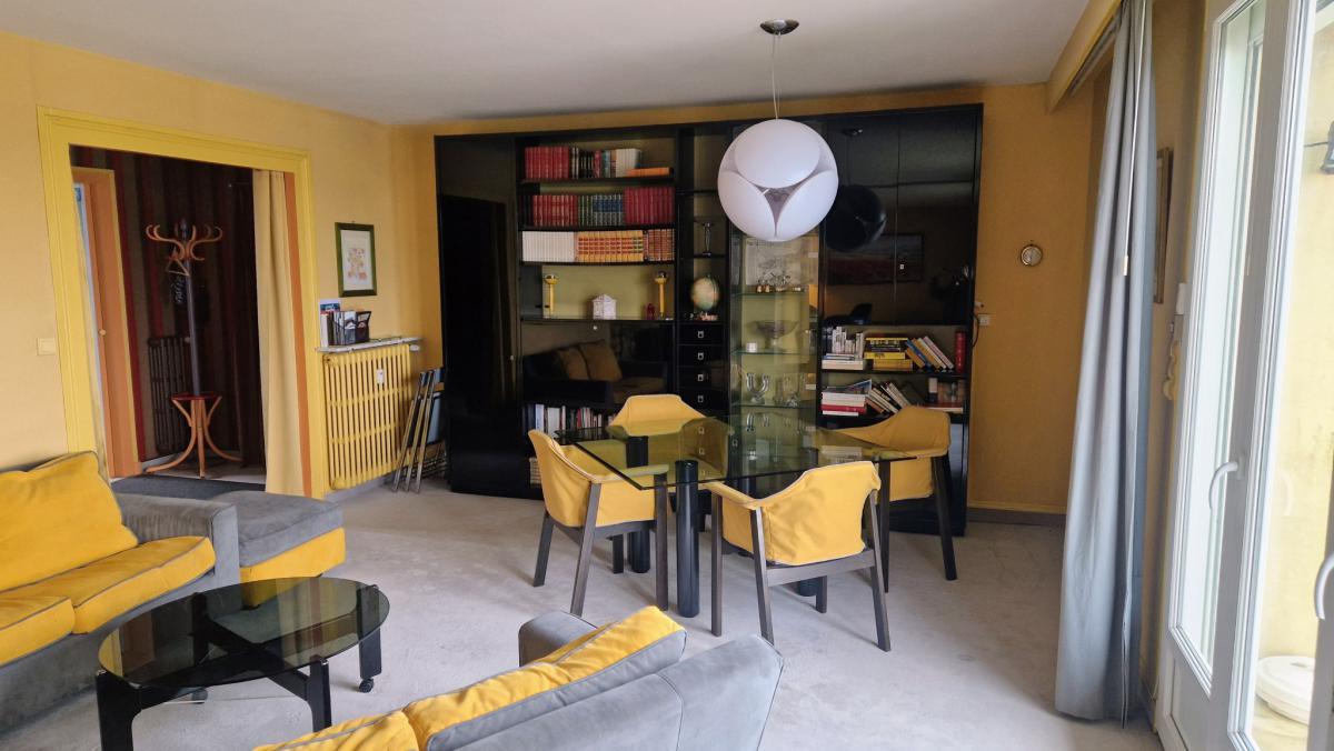 Appartement-balcon terrasse 2/3 ch vue Loire + garage