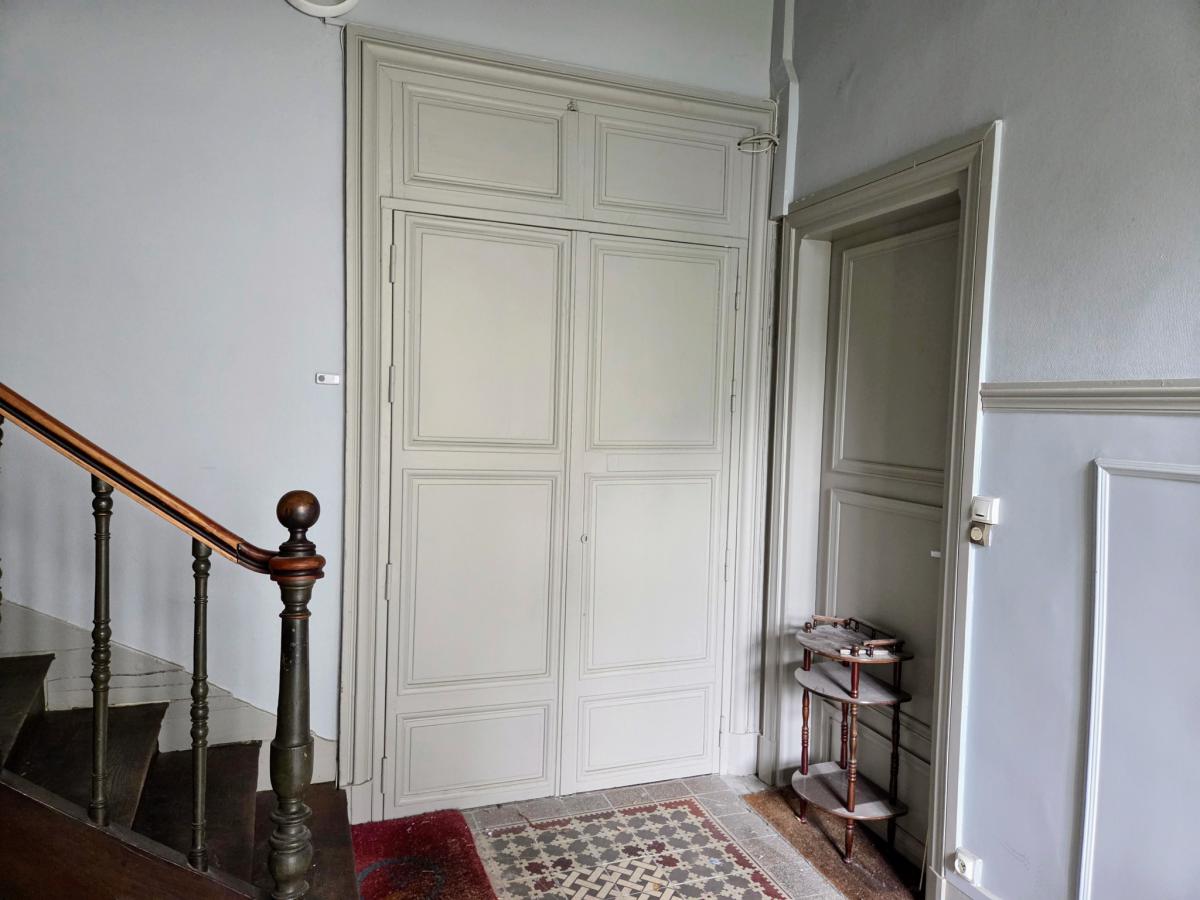 Centre-ville appartement ancien lumineux 2 ch cave