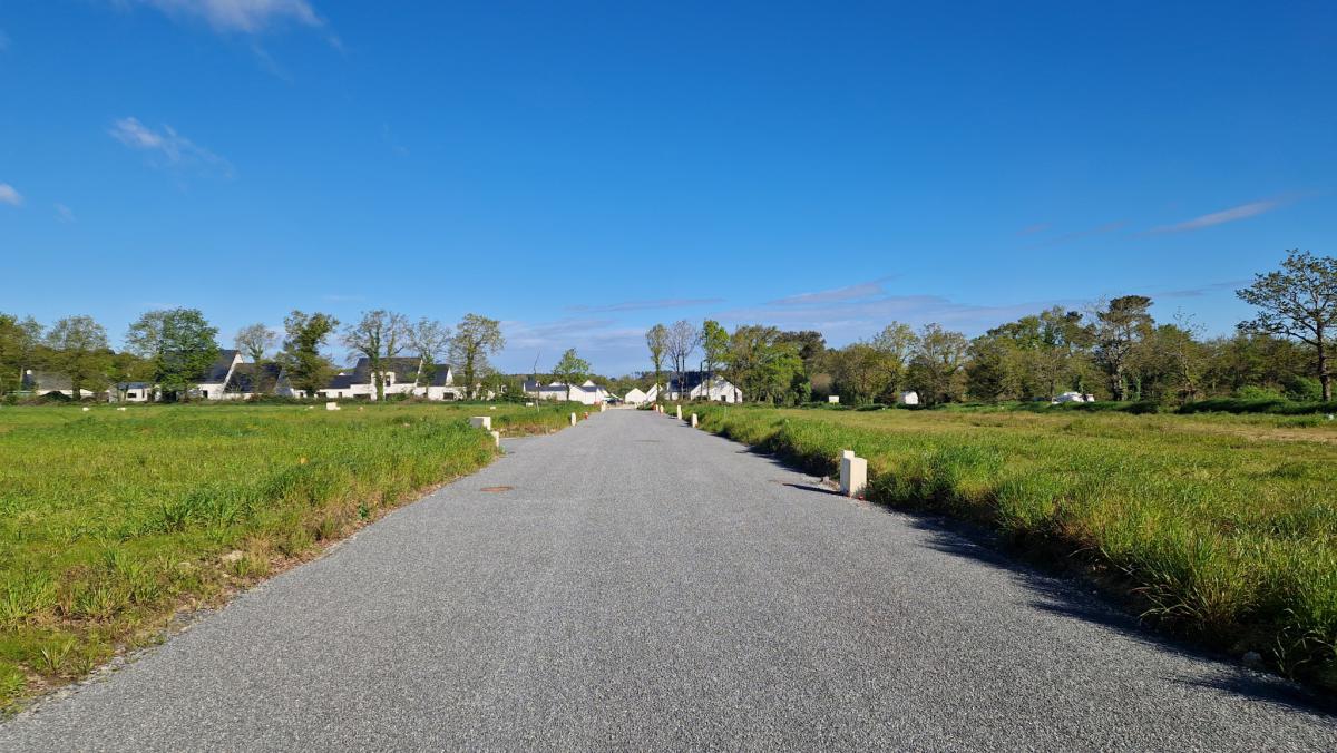 Proche plages, centre-bourg à pied terrain 763m2 viabilisé à