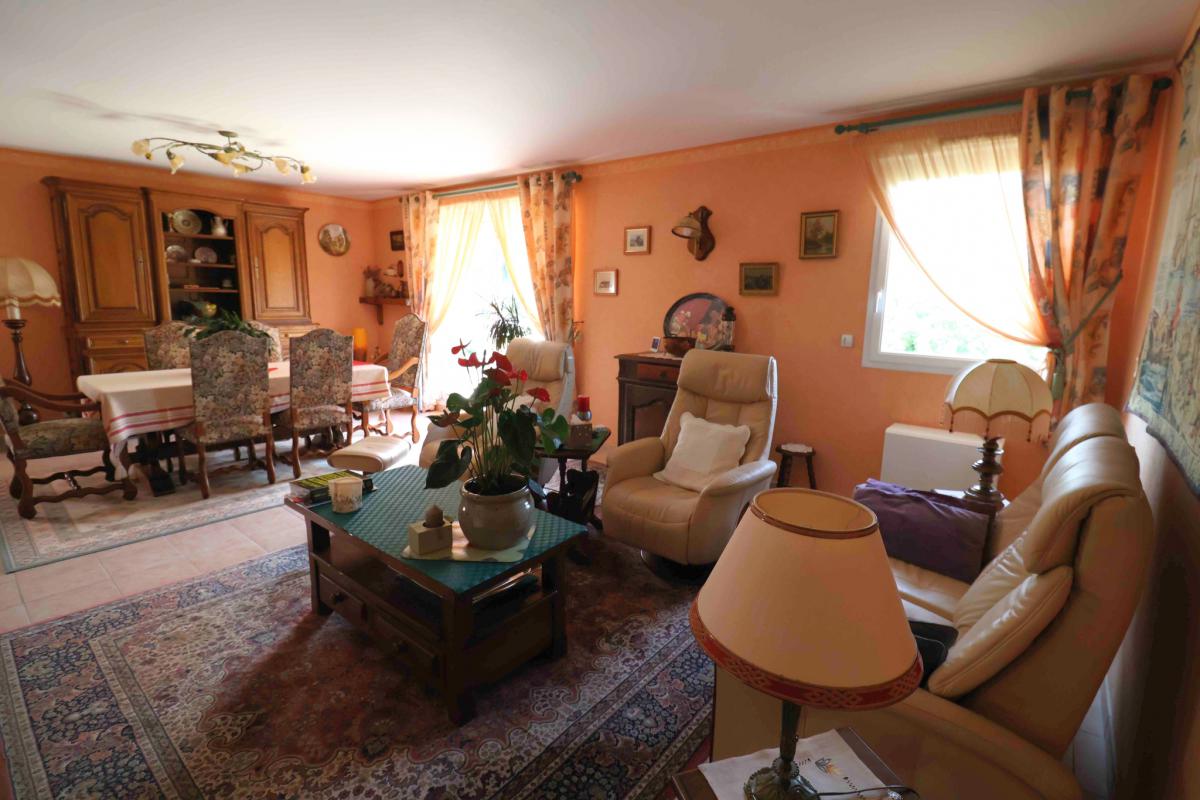Centre bel appartement-terrasses 3 ch double garage 