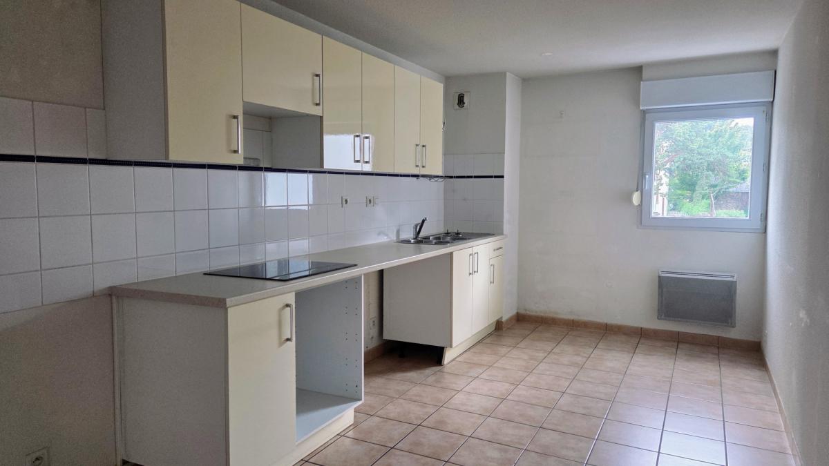 Vannes centre Garenne appartement T4 balcon + parking couver