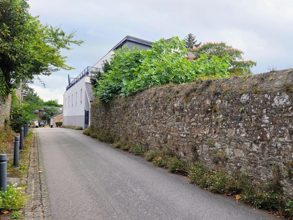 Vannes centre Garenne appartement T4 balcon + parking couver