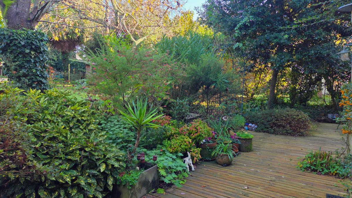 Maison rénovée 4 ch jardin garage dépendances