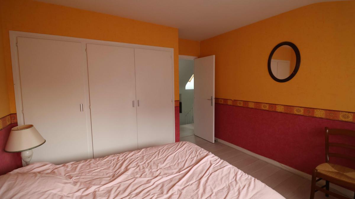 Madeleine maison 7 ch jardin terrasse cave garage 