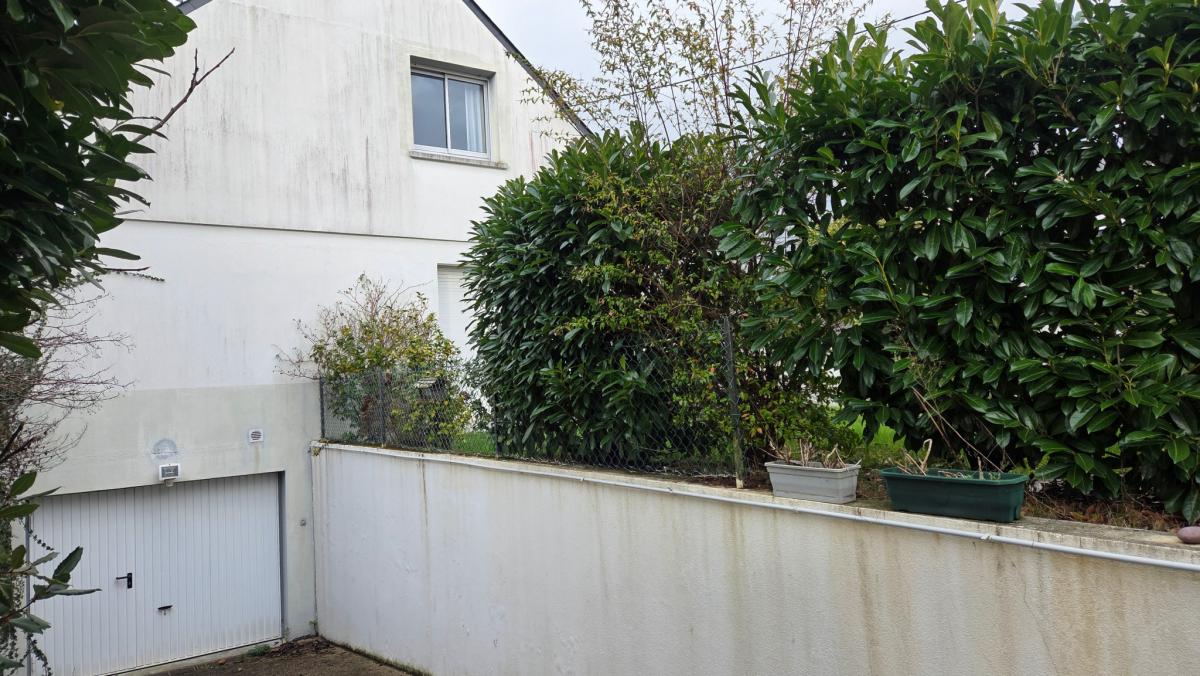 Madeleine maison 7 ch jardin terrasse cave garage 