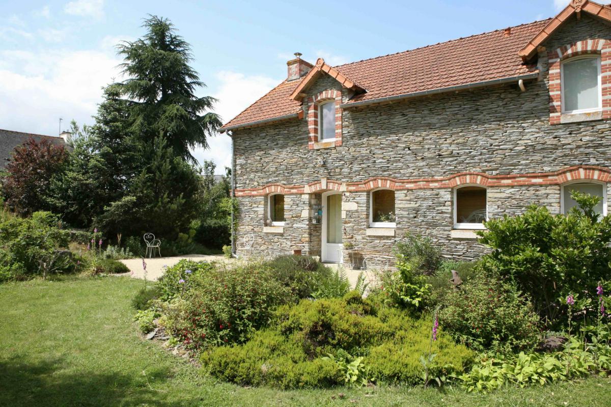 Propriété rénovée terrasses et parc garage