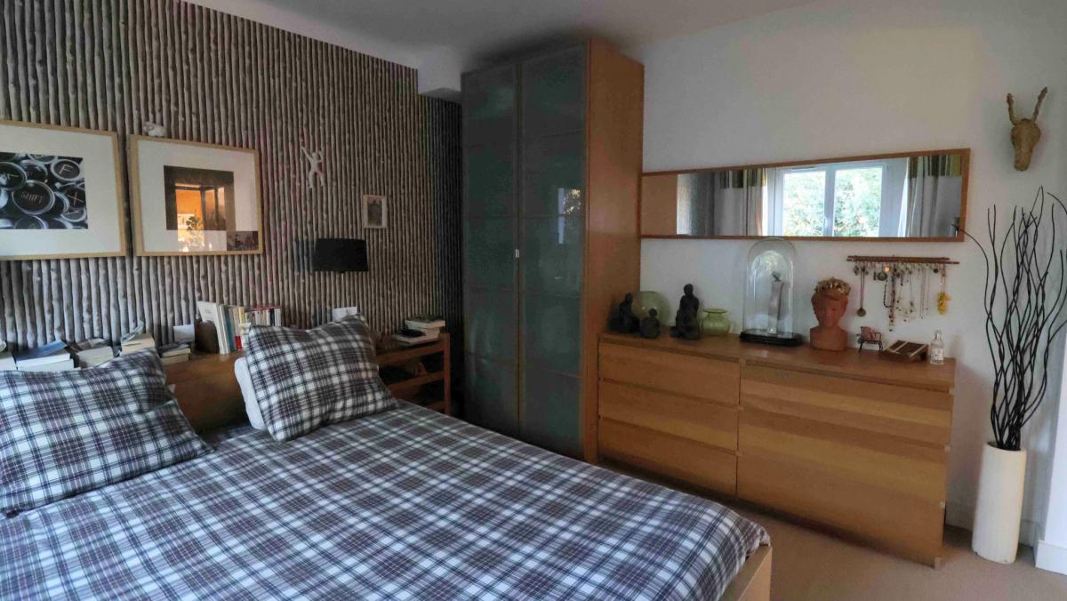 Maison 4/5 ch bureau jardin garage dépendances