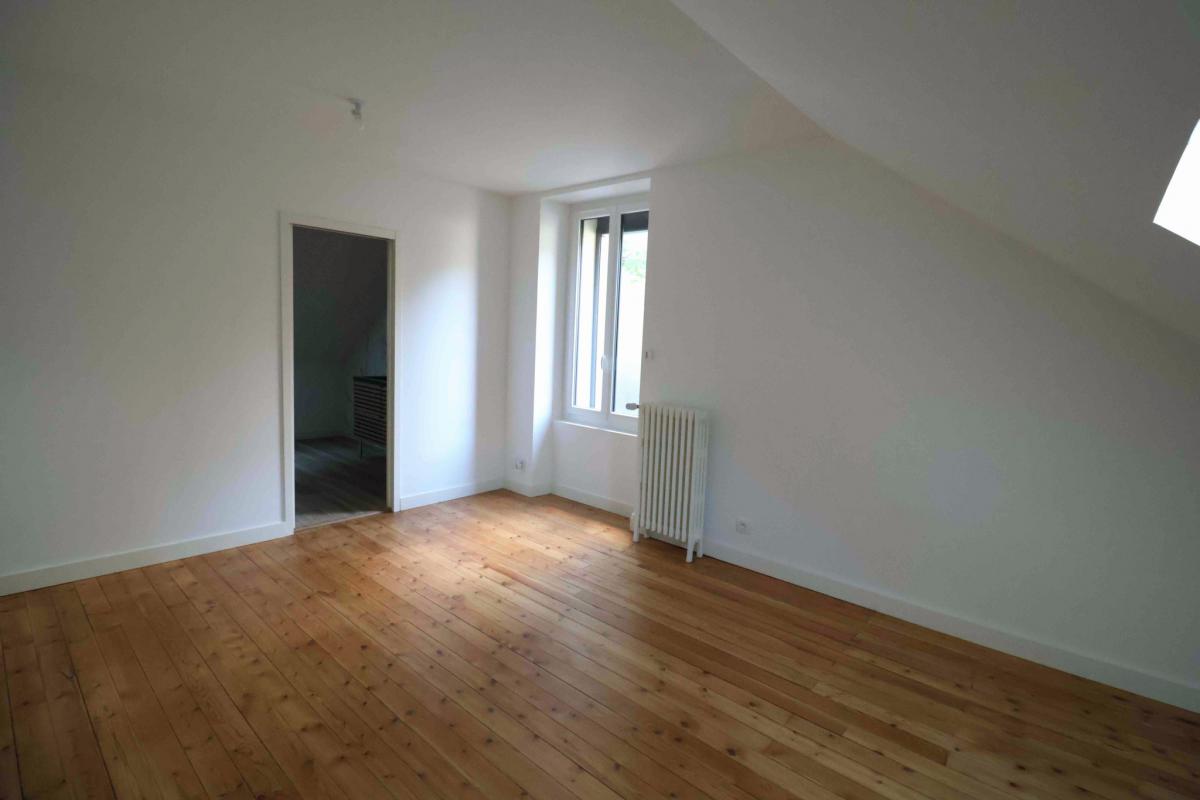 Centre-ville Canclaux maison 1930 rénovée 5 ch jardin garage