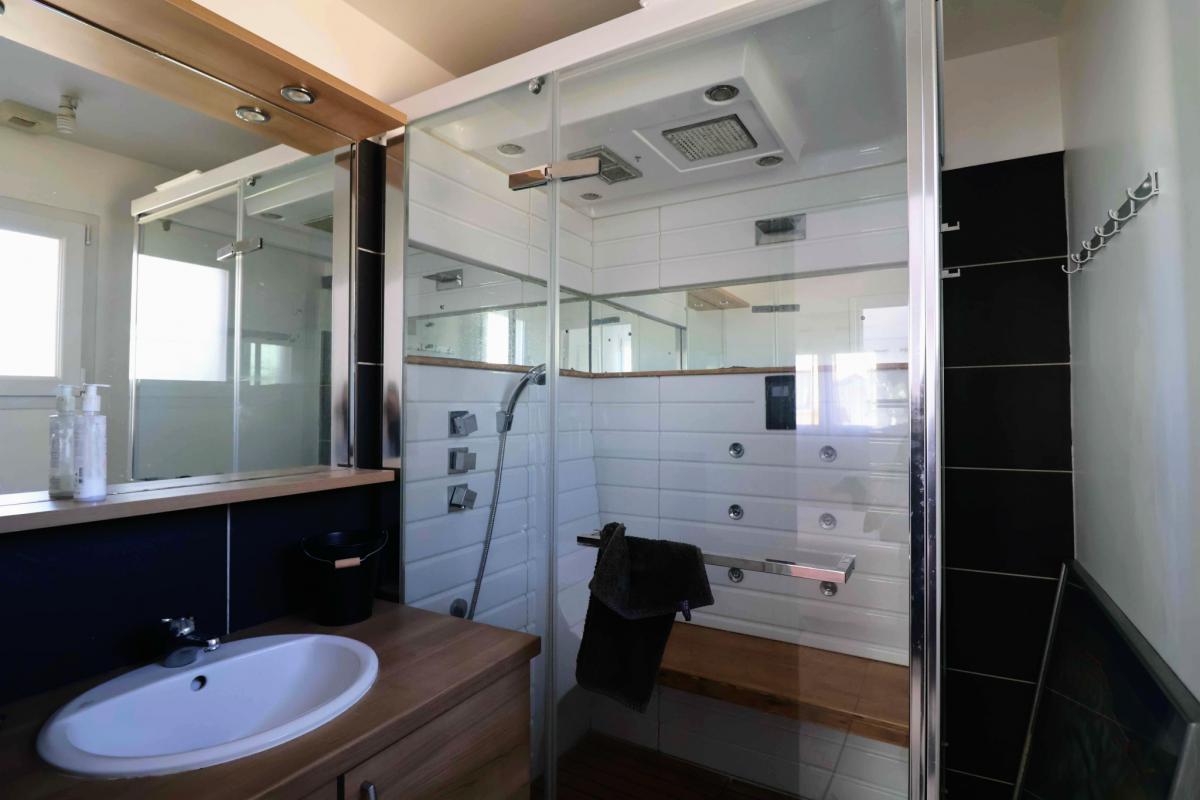 Maison contemporaine 5 ch jardin terrasse garage double