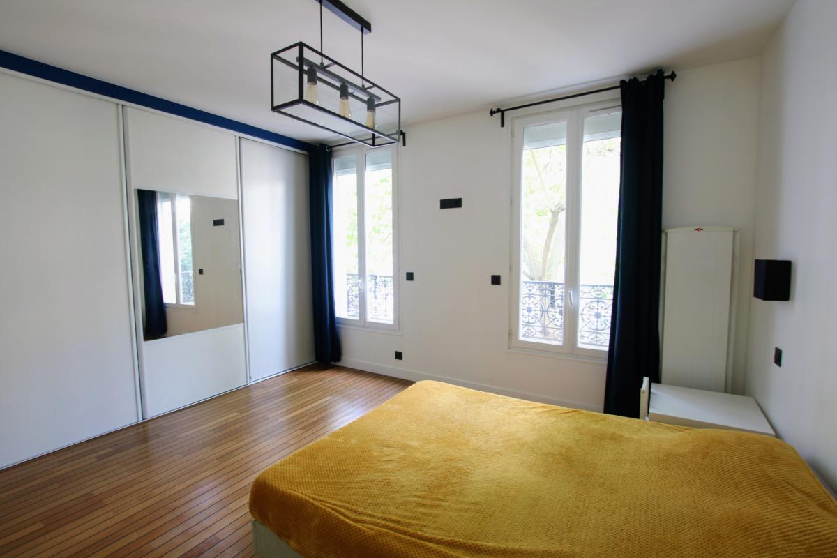 Lamarck appartement rénové lumineux 2 ch + cave