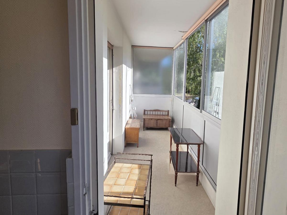 Appartement balcon-terrasse  loggia + cave