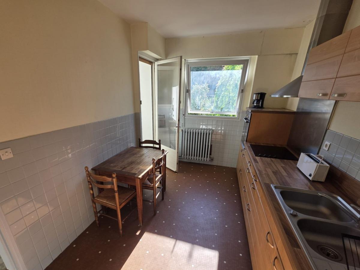 Appartement balcon-terrasse  loggia + cave